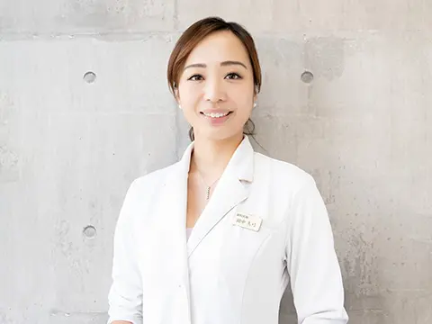 パールホワイトニングの先生たち